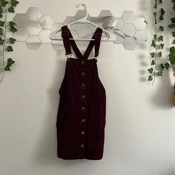 Corduroy overall dress burgundy 2025
